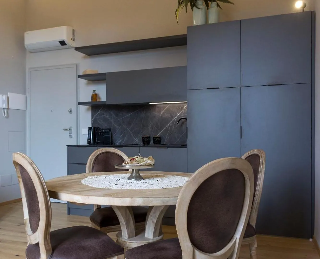 Ferienwohnung Loft210 CTA Apartment